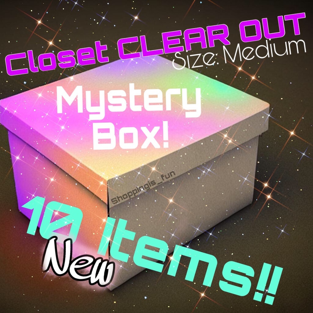 10Pc NEW Medium 46$ Womens Mystery Clothing Box 💕
